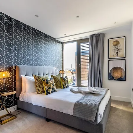 Skyview Retreat @ Ryedale House Апартаменты Йорк