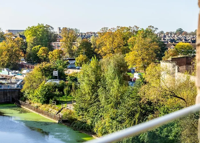 Διαμέρισμα Skyview Retreat @ Ryedale House *