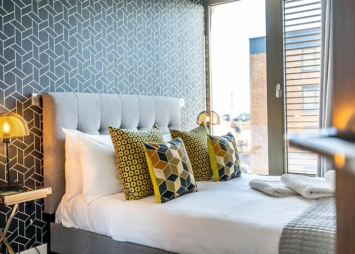 Skyview Retreat @ Ryedale House *