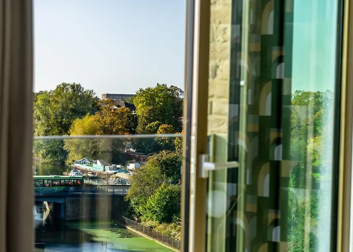 Skyview Retreat @ Ryedale House * York